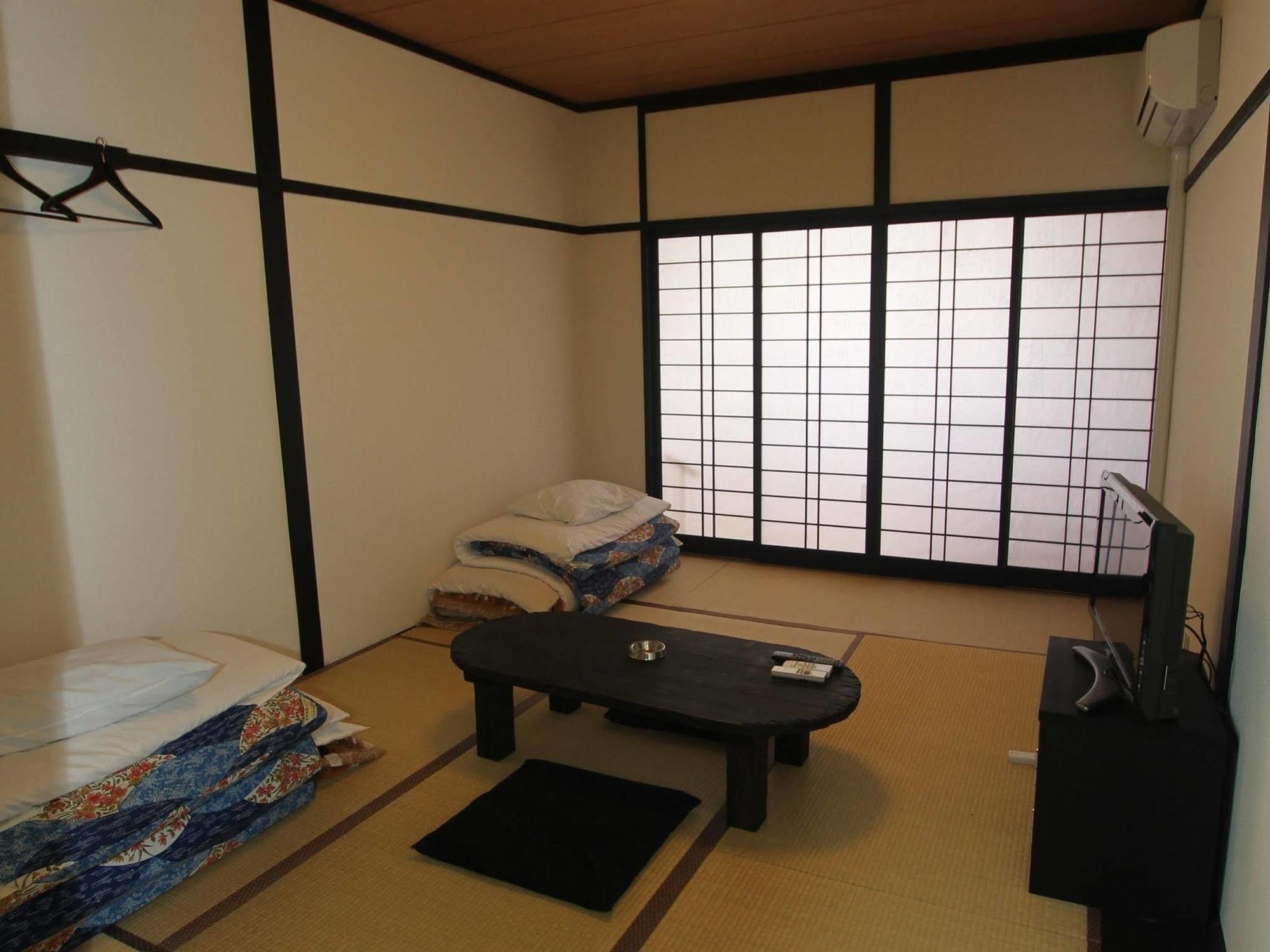 Wakatake Hotel Katsuura  Exterior foto