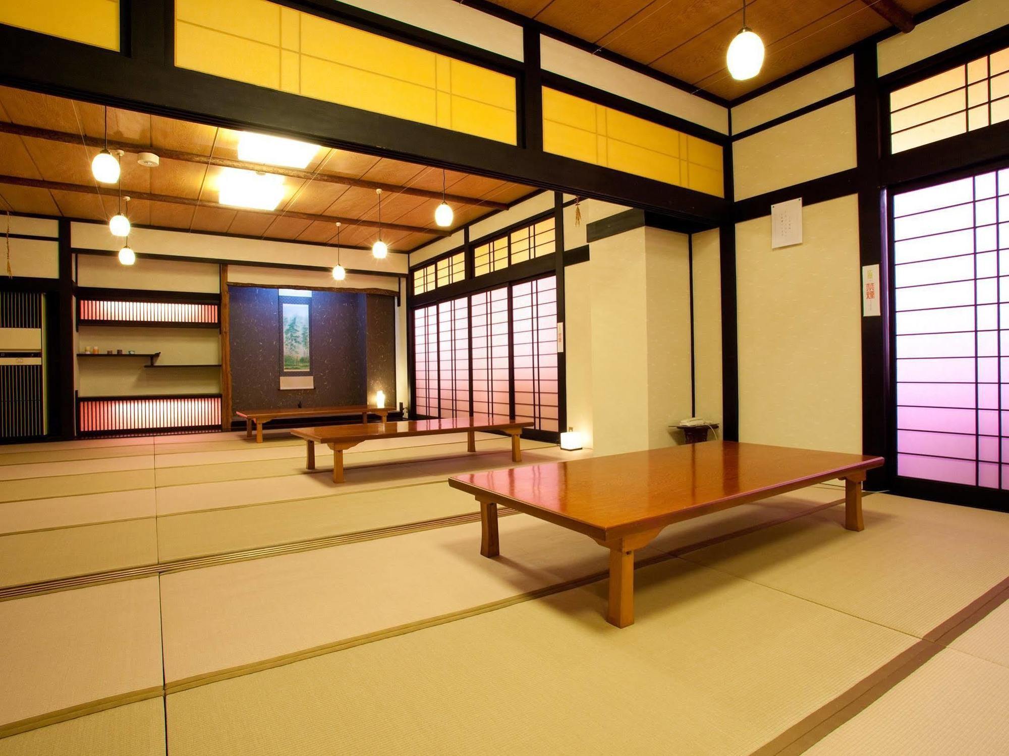 Wakatake Hotel Katsuura  Exterior foto